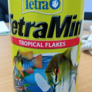 Tetramin Alimento en Hojuelas para peces tropicales. 100gr